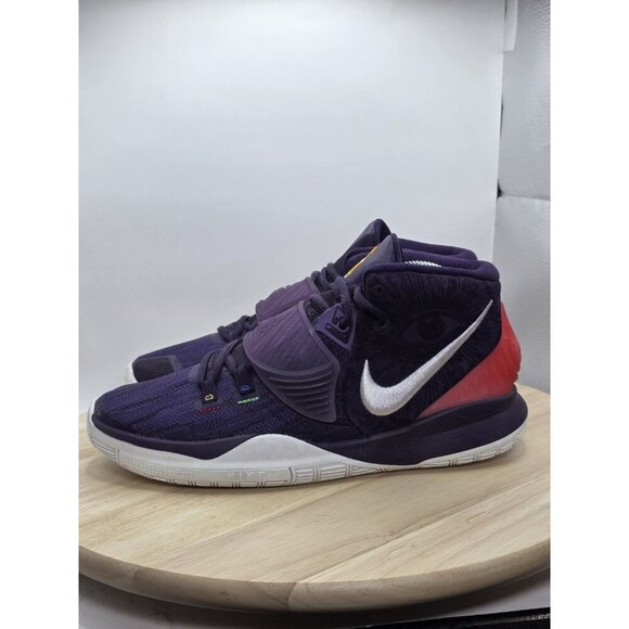 Nike Kyrie BQ5599-500 Purple Basketball Shoes Lace Up Mid womens Size 8.5 or GS7 - Picture 1 of 10